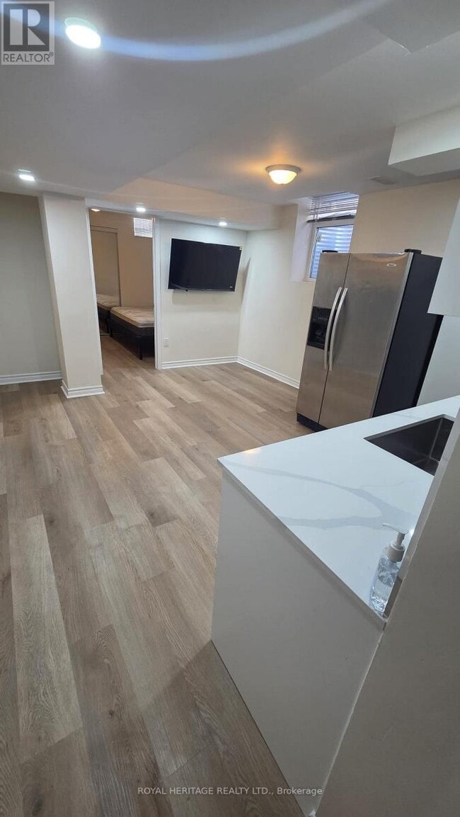 Photo - 49 Everingham Cir