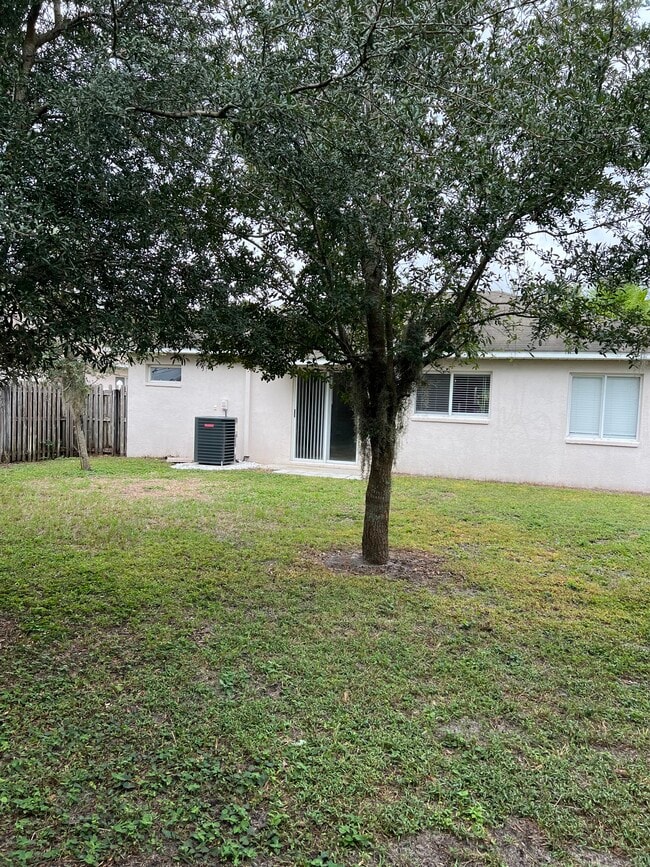 Photo - 6146 School House Ct