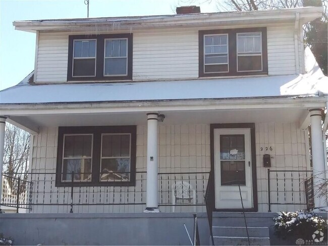 Building Photo - 226 Pointview Ave Rental