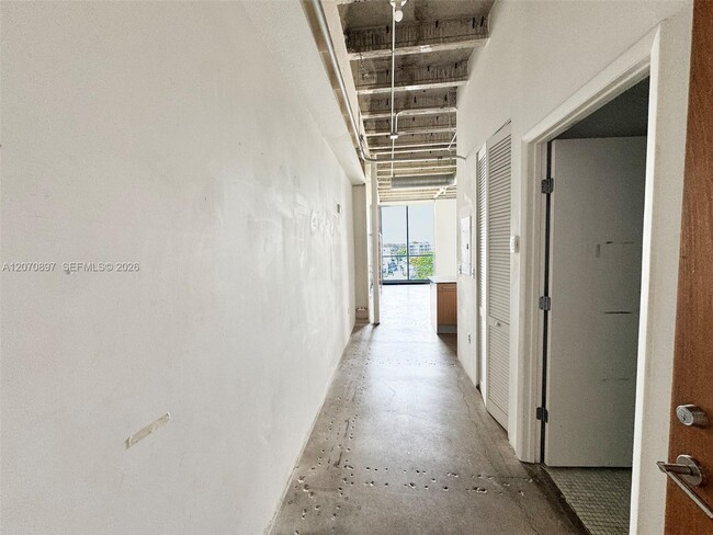 Photo - 8101 Biscayne Blvd Unit R-411