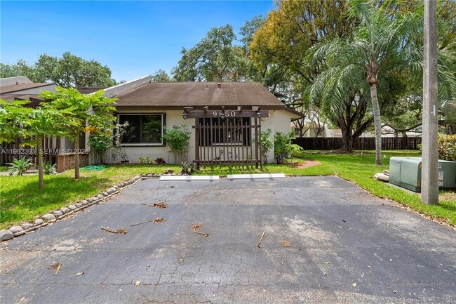 Photo - 9850 NW 15th Ct