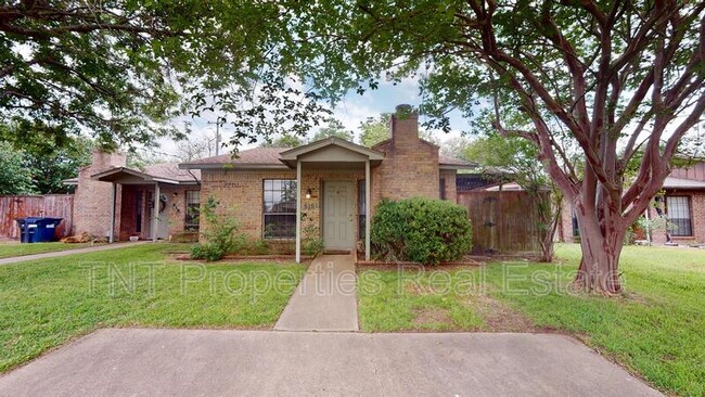 Photo - 616 San Saba Ct Condo