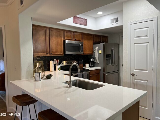 Photo - 15095 N Thompson Peak Pkwy Unidad 1026