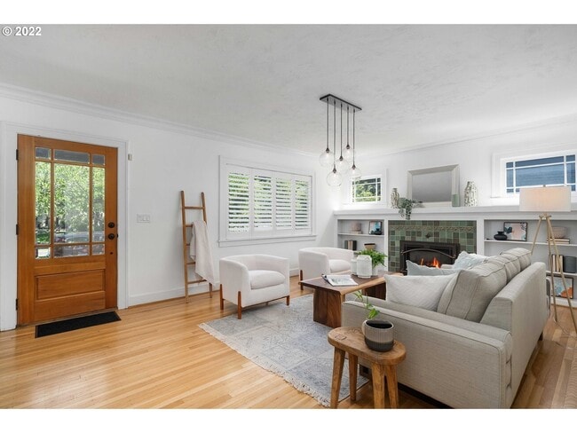 Living Room - 2605 NE 35th Ave