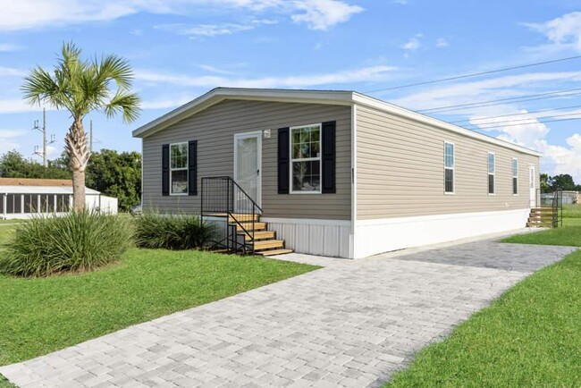 Building Photo - 6571 Hidden Oaks Dr Rental