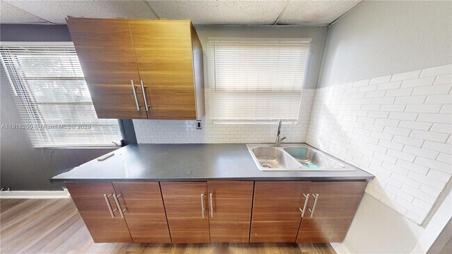 Photo - 1985 NW 152nd Terrace