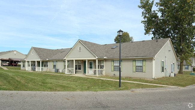 Oak Run Apartments - Oak Run Apartments