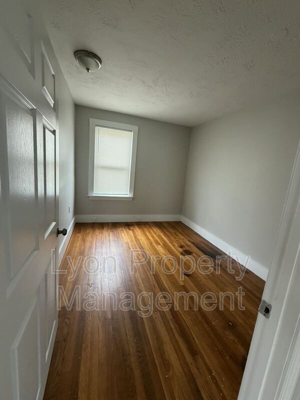 Photo - 318 Paradis Ave Unit 3