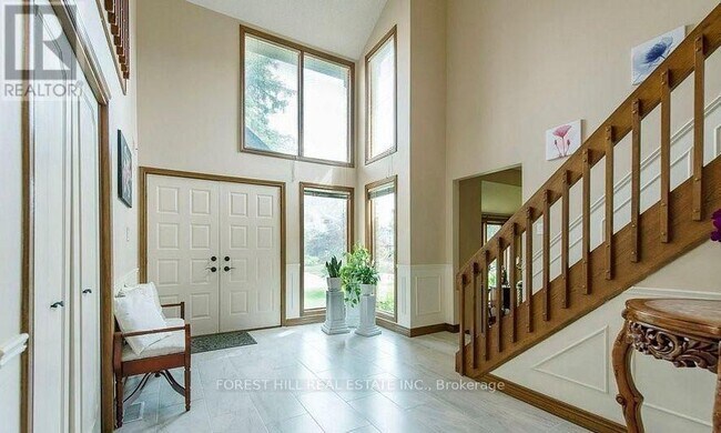 Photo - 297 Grangeover Ave