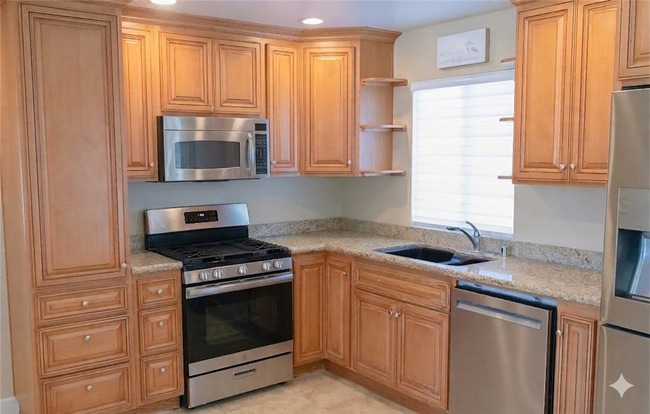 Cocina - 2262 Morgan Dr