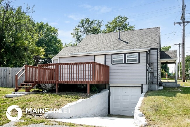 Photo - 501 S Lacy Rd