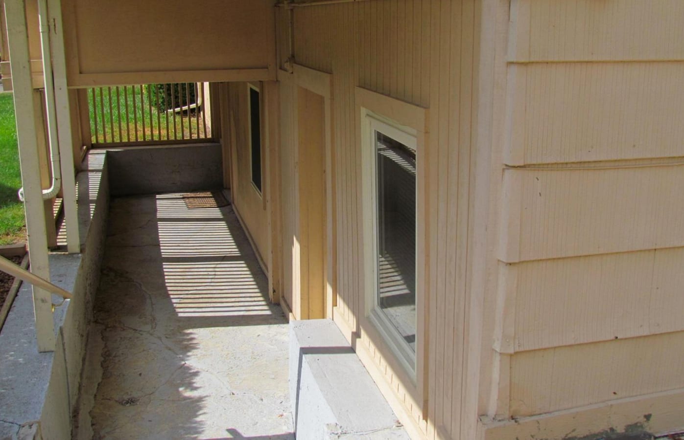 Photo - 704 Congress Street