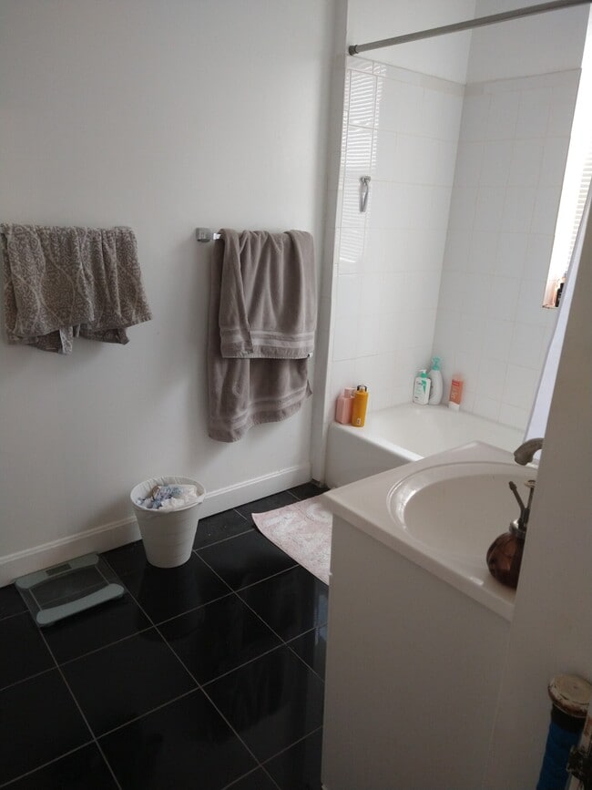 Photo - 337A Huntington Ave Unit 2B