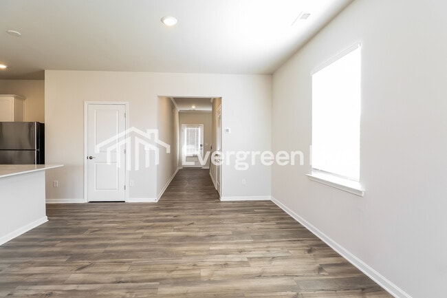 Photo - 1703 Heron Ct