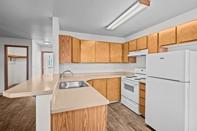 Gilhurst Apartments