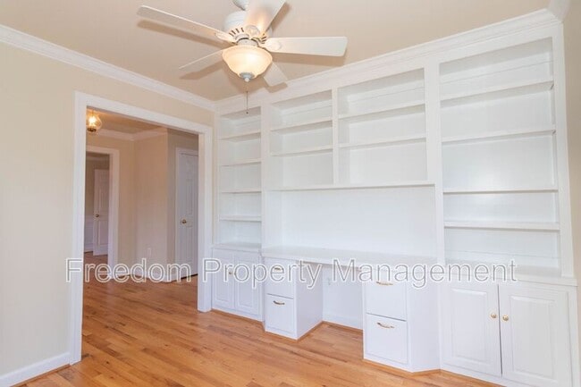 Photo - 80 Brookshire Dr