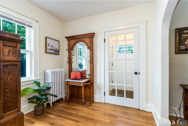 Photo - 254 Homeland St