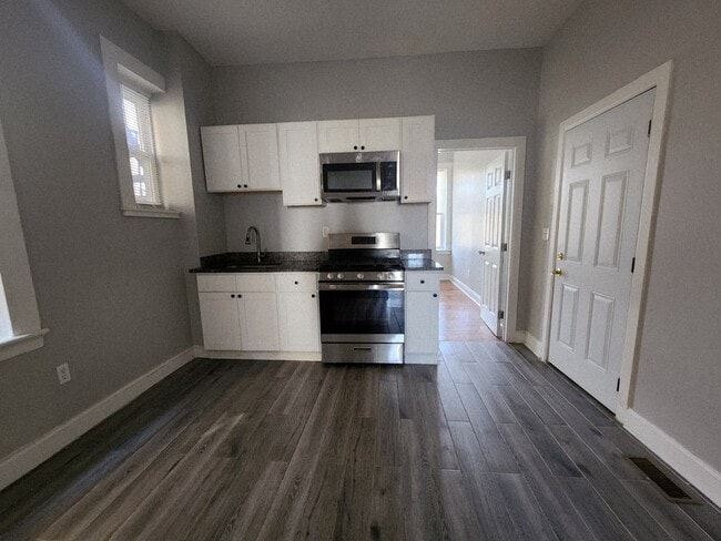 Photo - 43 William St Unit 1