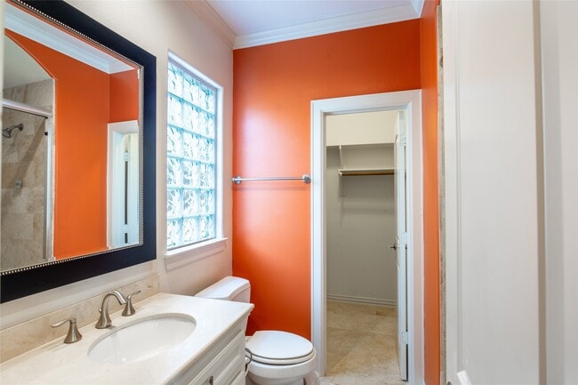 Building Photo - 4238 Childress St Rental