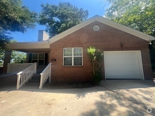 Building Photo - 426 Dora St Rental
