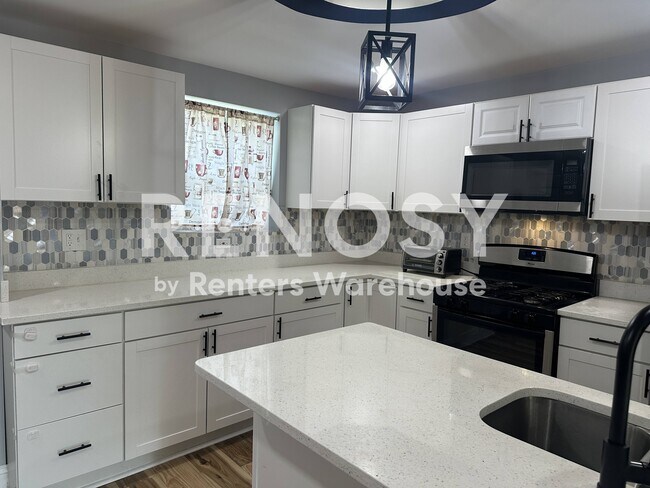 Photo - 6128 Chinquapin Pkwy