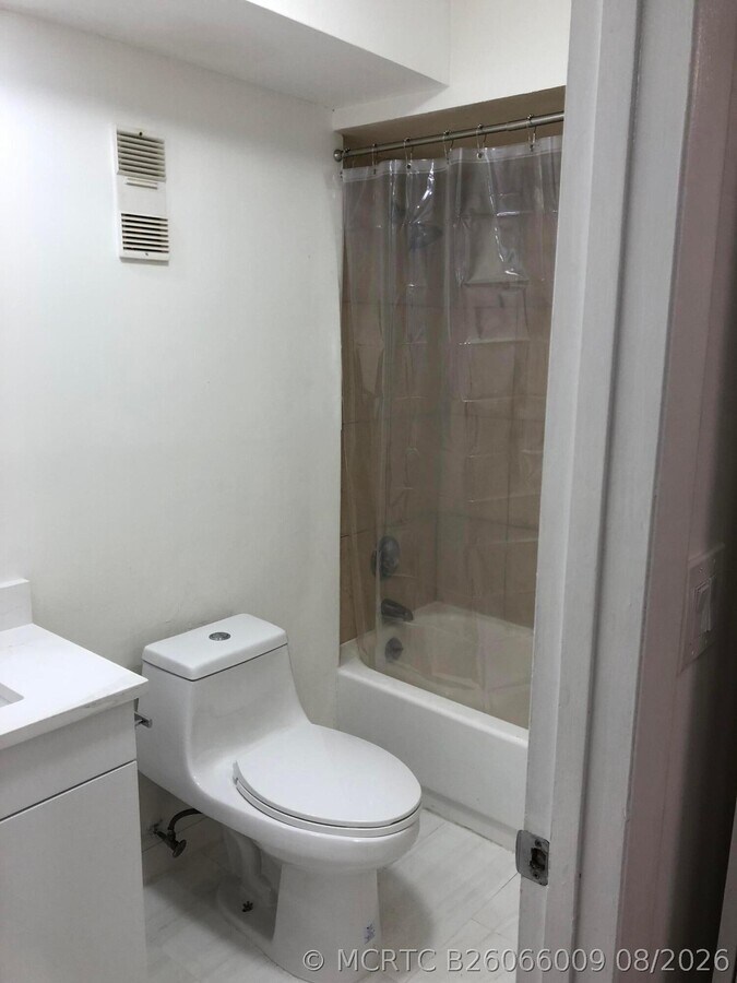 Photo - 480 NW 20th St Unit 2140