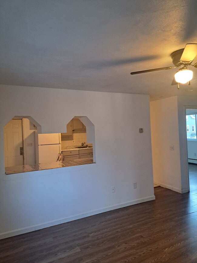 Building Photo - 284 Veazie St Unit 2 Rental