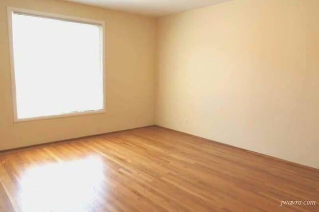 Photo - 1401 20th Ave Unit 3