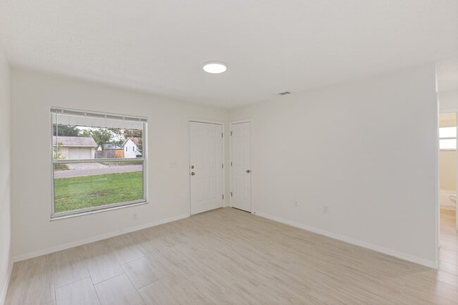 Photo - 102 Cricket Hollow Ln