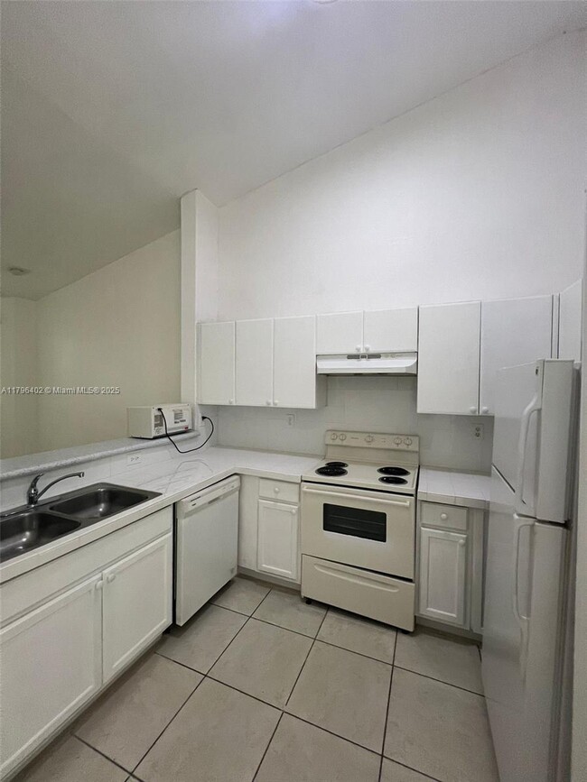 Photo - 1661 SE 28th St Condo Unit 206