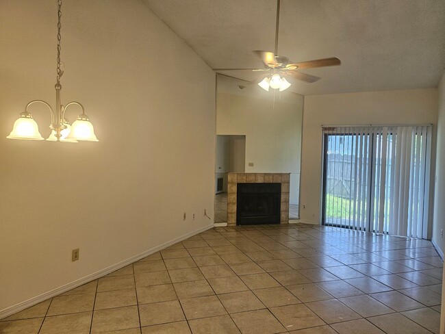Photo - $995.00 - 2/2 - Newly Upgraded