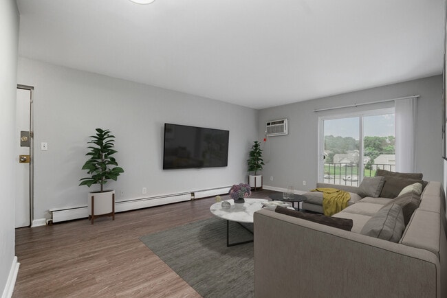Aventura Apartments