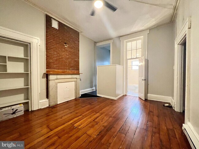 Photo - 735 Spruce St Unidad 2F