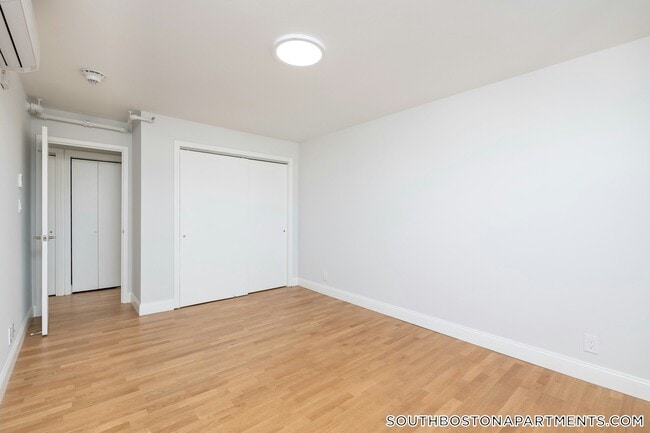 Photo - 1410 Columbia Rd Unit 14H