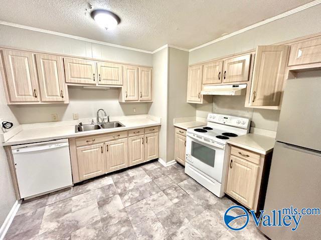 Photo - 3305 E Tucker Dr NW