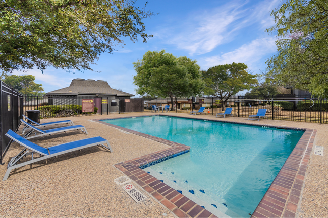 Photo - Center Place