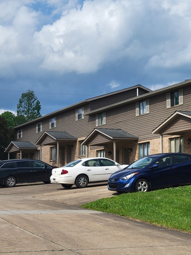 Photo - Knotts / Camelot Apartments