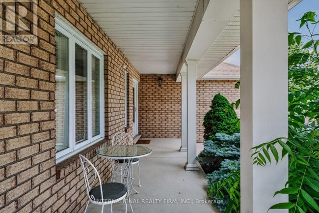 Photo - 18 Sea Breeze Dr