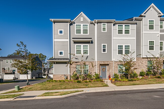 Photo - 2616 Greenmarket Dr Townhome