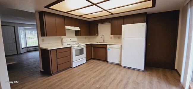 Photo - Puyallup 2bed/1.5 bath Duplex