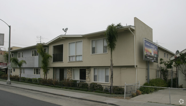 Building Photo - The Belmont Rental