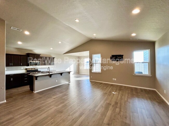 Photo - 1309 Jupiter St