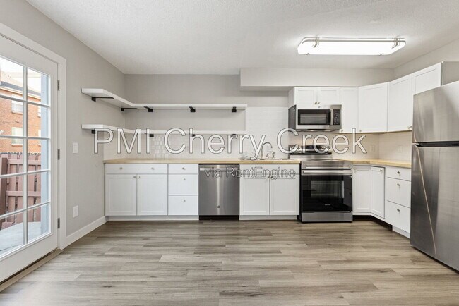 Photo - 1223 S Idalia St