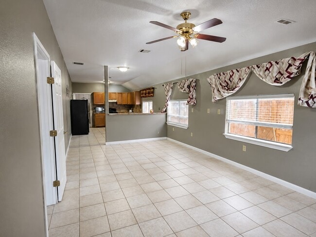 Photo - 5527 Lauder Rd