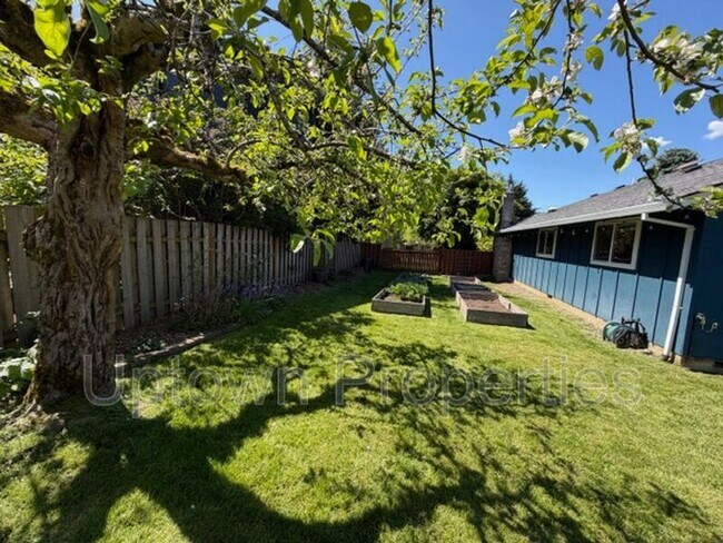 Photo - 7880 SW 69th Ave