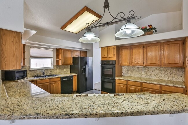 7353 Rockwood Ct