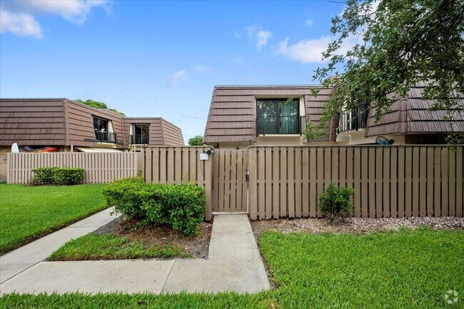 Building Photo - 111 1st Ct Rental