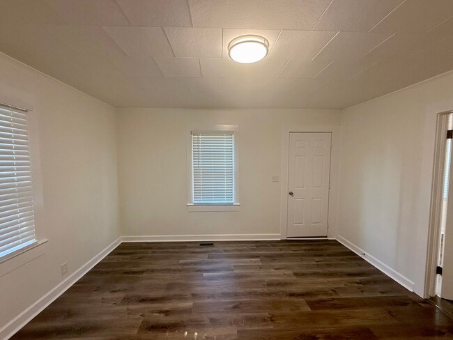 Photo - Cozy 1BR • 1BA Home Near Downtown Burlington!