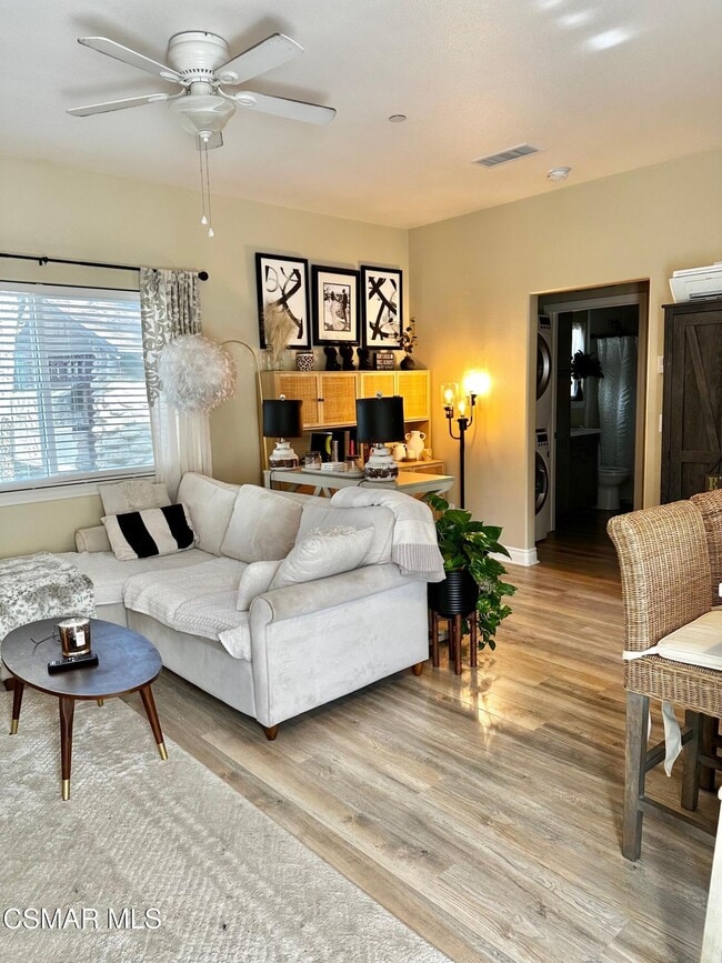 Photo - 1226 Aster St