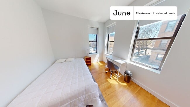 Building Photo - Room in Shared 5 bed/3 bath home